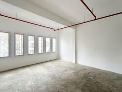 Pekin Street (D1), Office #577046511